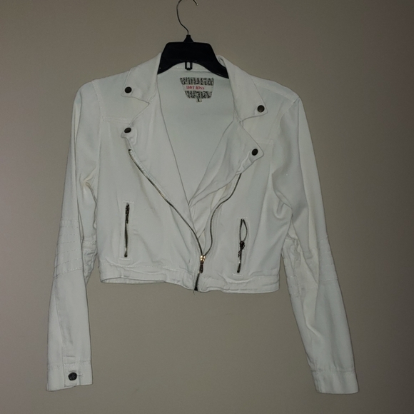 Hot Kiss Jackets & Blazers - VINTAGE WHITE JEAN JACKET